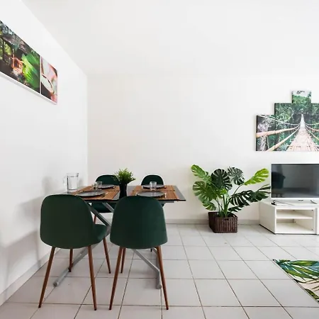 Le Messidor - Terrasse Rives Du Lez Апартаменты *